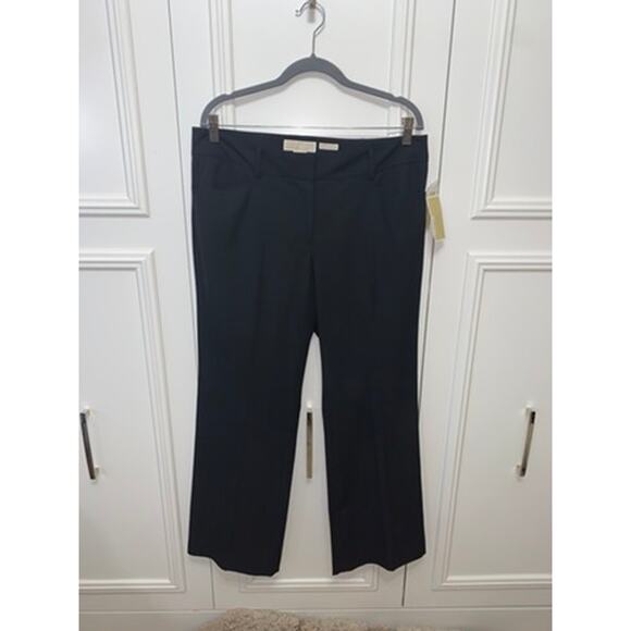 NWT Michael Kors Women's‎ Black Flared Leg Pants Size 14 Casual - Picture 1 of 9